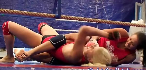  Wrestling teens passionately pussylicking